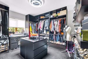 Photo 30- click for photo gallery